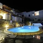 Siroco's And Aparthotel Páros