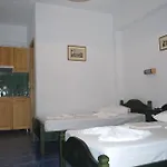 Aparthotel Siroco's And 3*