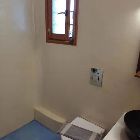 Siroco's And 3* Páros