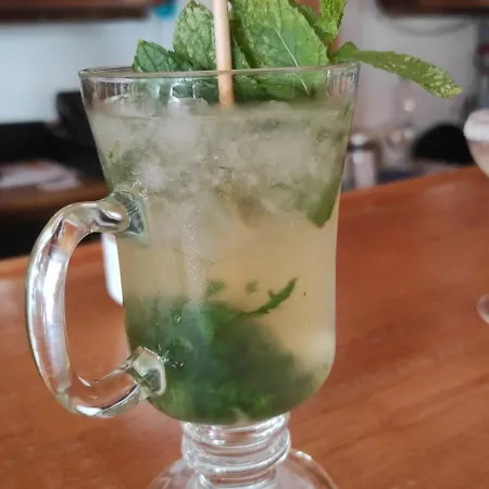 Lägenhetshotell Siroco's And 3*