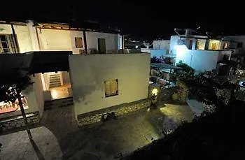 Hotel apartamentowy Siroco's And