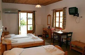 Hotel apartamentowy Siroco's And 3*