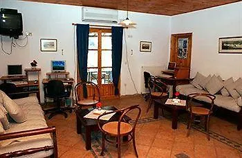 Siroco's And 3* Parikia (Paros)