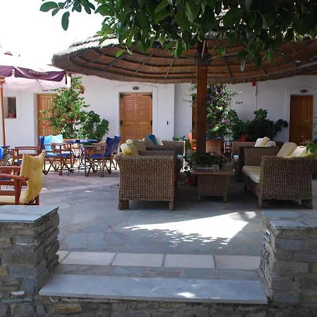 Siroco's And Parikia (Paros)