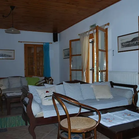 Siroco's And Aparthotel Parikia (Paros)