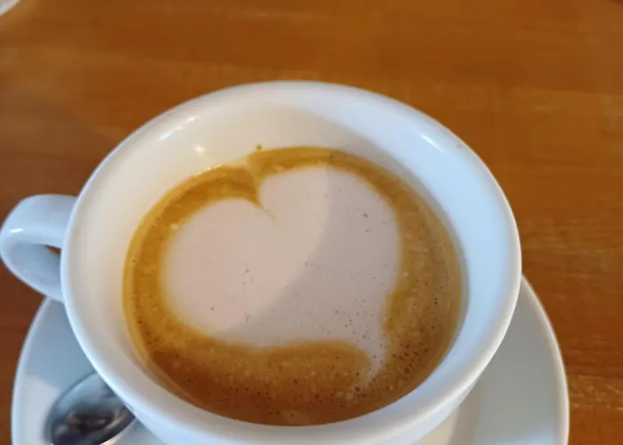 Siroco's And Ξενοδοχείο με διαμερίσματα